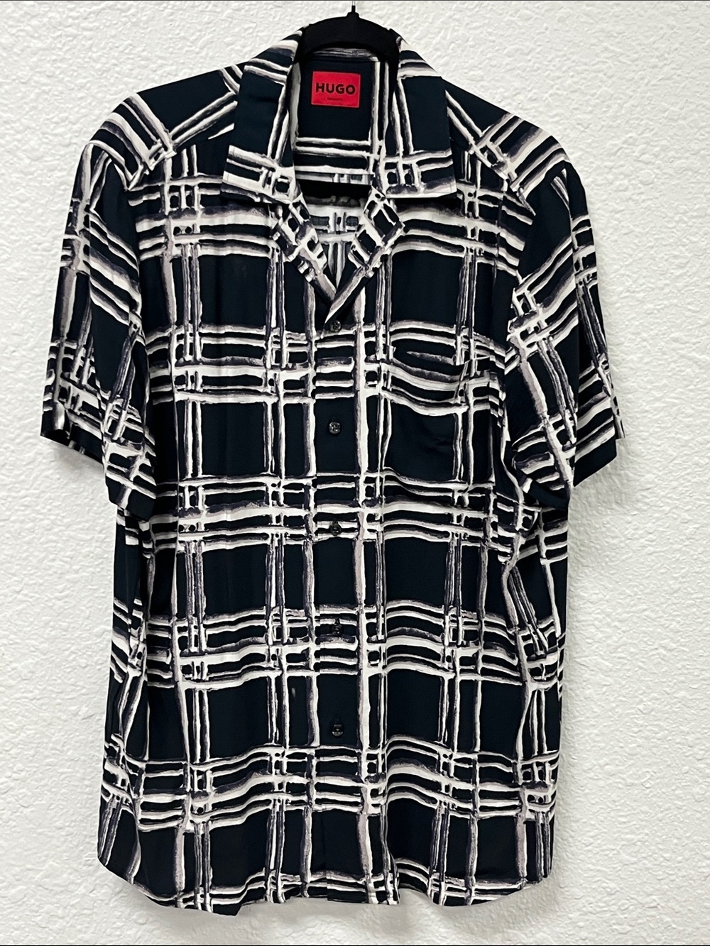 HUGO Black Short-Sleeve Button-Down with White Grid Print
#1128